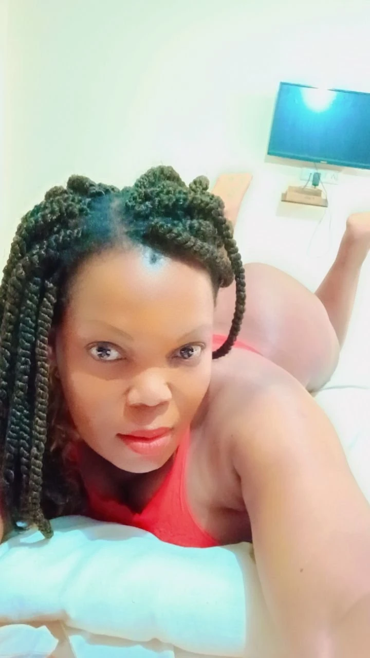 Brenda – South African escort in Pune — 1 / 6