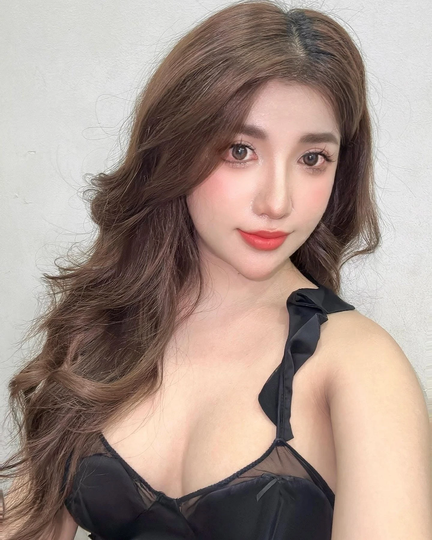 Osaka Vip – Filipino escort in Kathmandu — 6 / 13