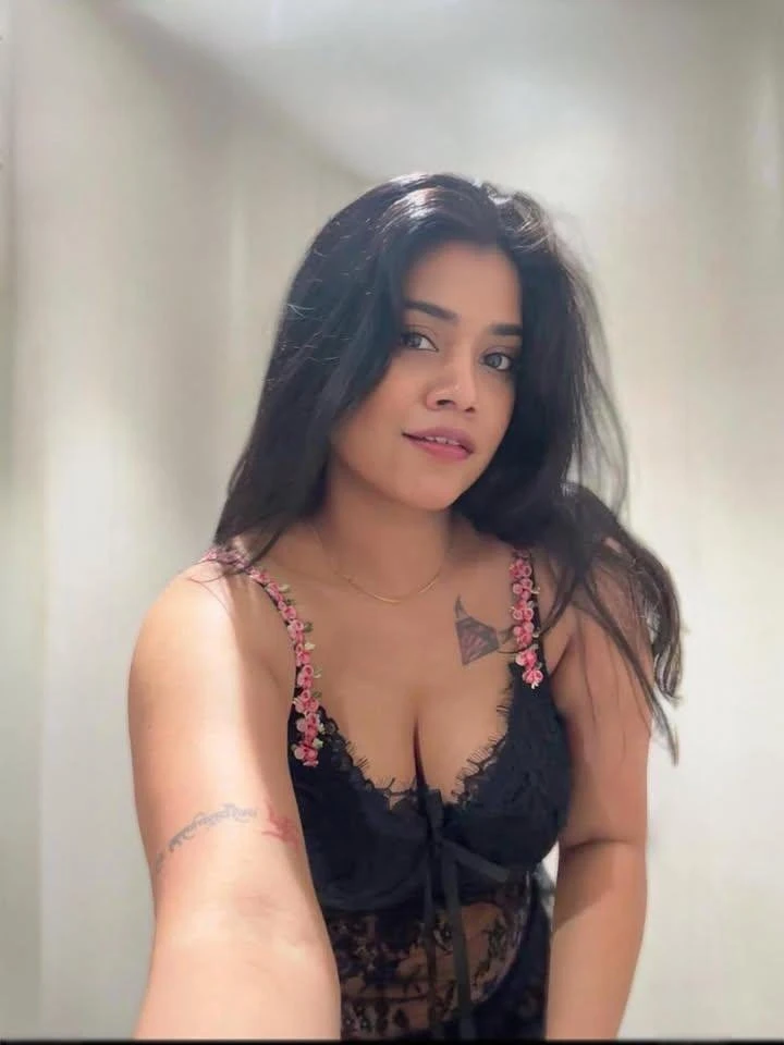 Aaliya – escort in Pune — 2 / 6