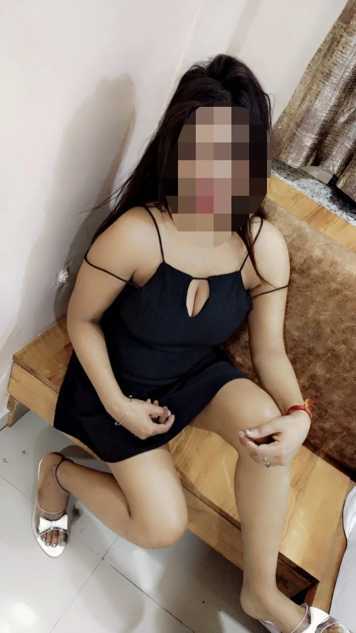 Harshita [individual] meet Cam Chat – Indian escort in Mumbai — 1 / 3