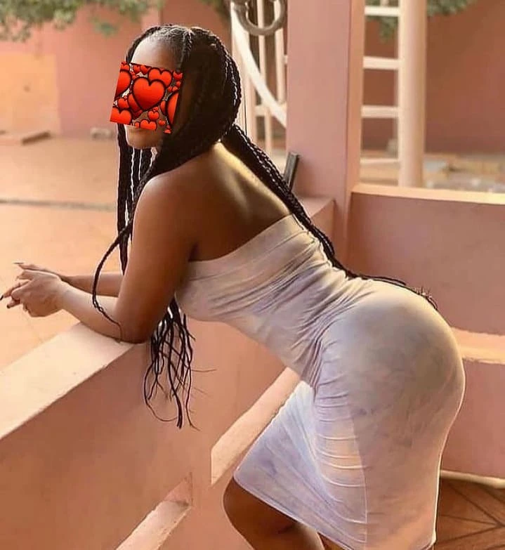 Aphline, the Squirting Queen – escort in Hyderabad — 1 / 3