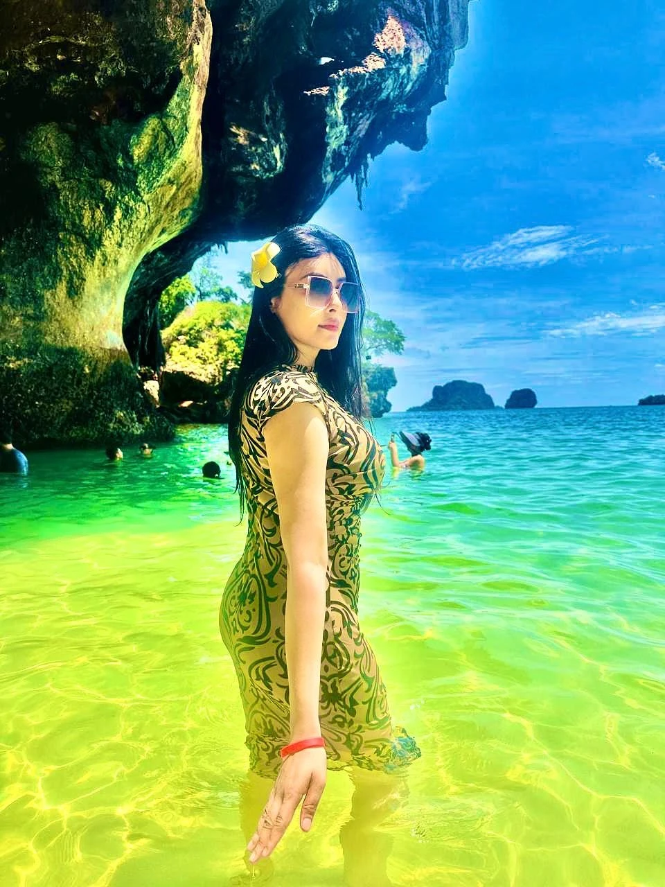 Classy Rithika – Indian escort in Hyderabad — 10 / 12