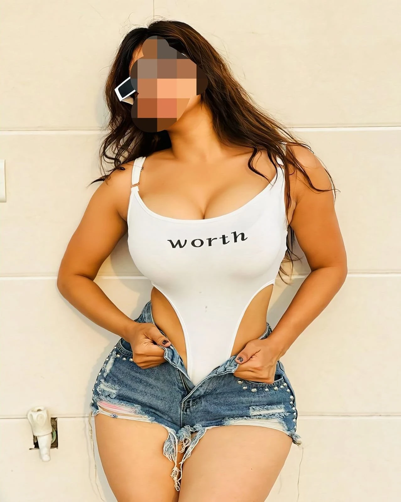 Cabin crew at your service.Real.Cam.inde – Indian escort in Mumbai — 3 / 29