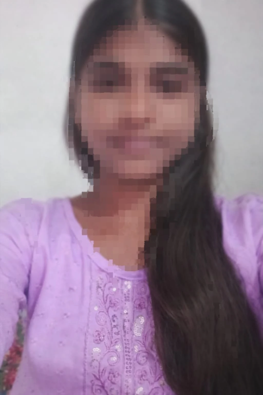 Priya – Indian escort in Mumbai — 5 / 6