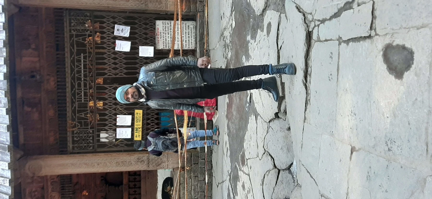 Ravi Thakur – Indian adult performer in New Delhi — 3 / 5