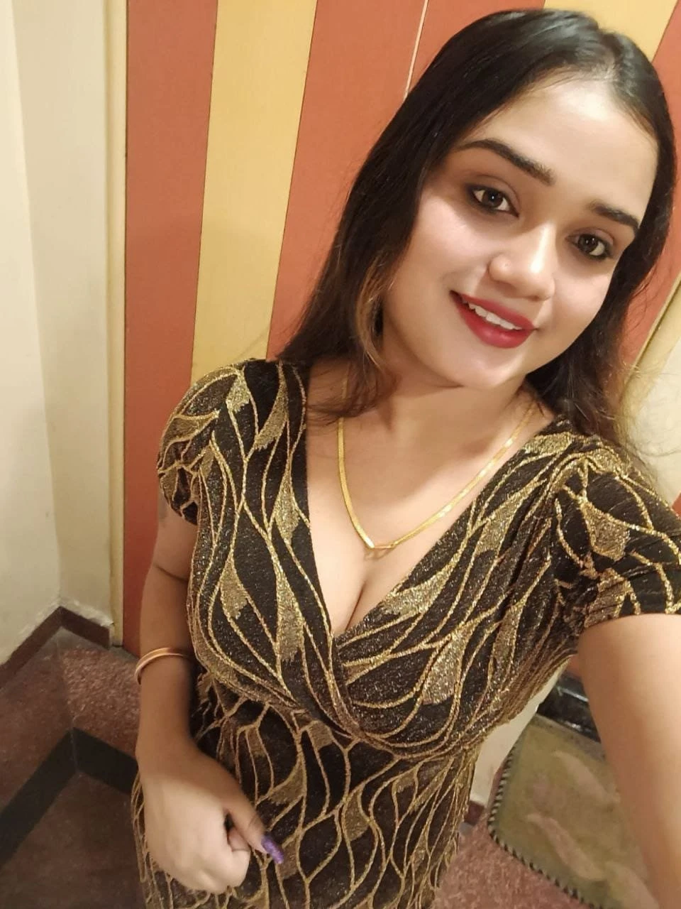Usha – Indian escort in Mumbai — 6 / 14