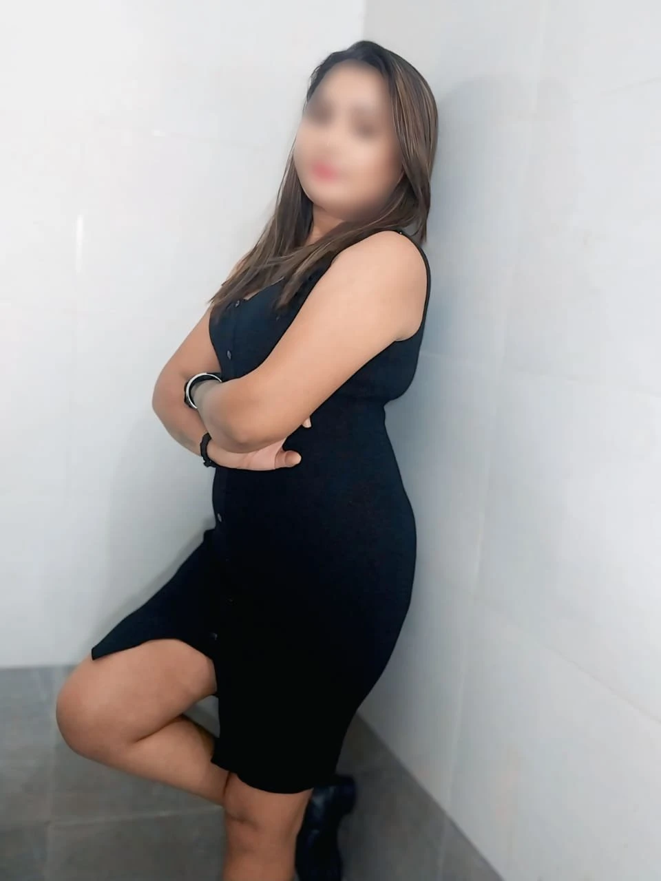 Megha Independent Webcam & Real Meet – Indian escort in Mumbai — 5 / 8