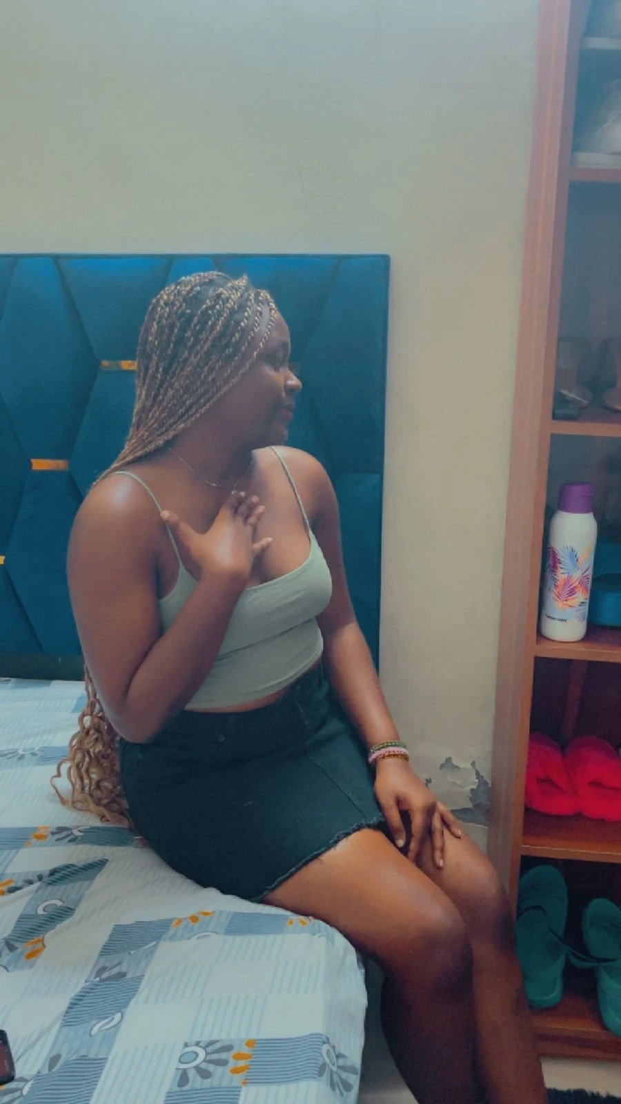 Mayari – Tanzanian escort in Noida — 3 / 5