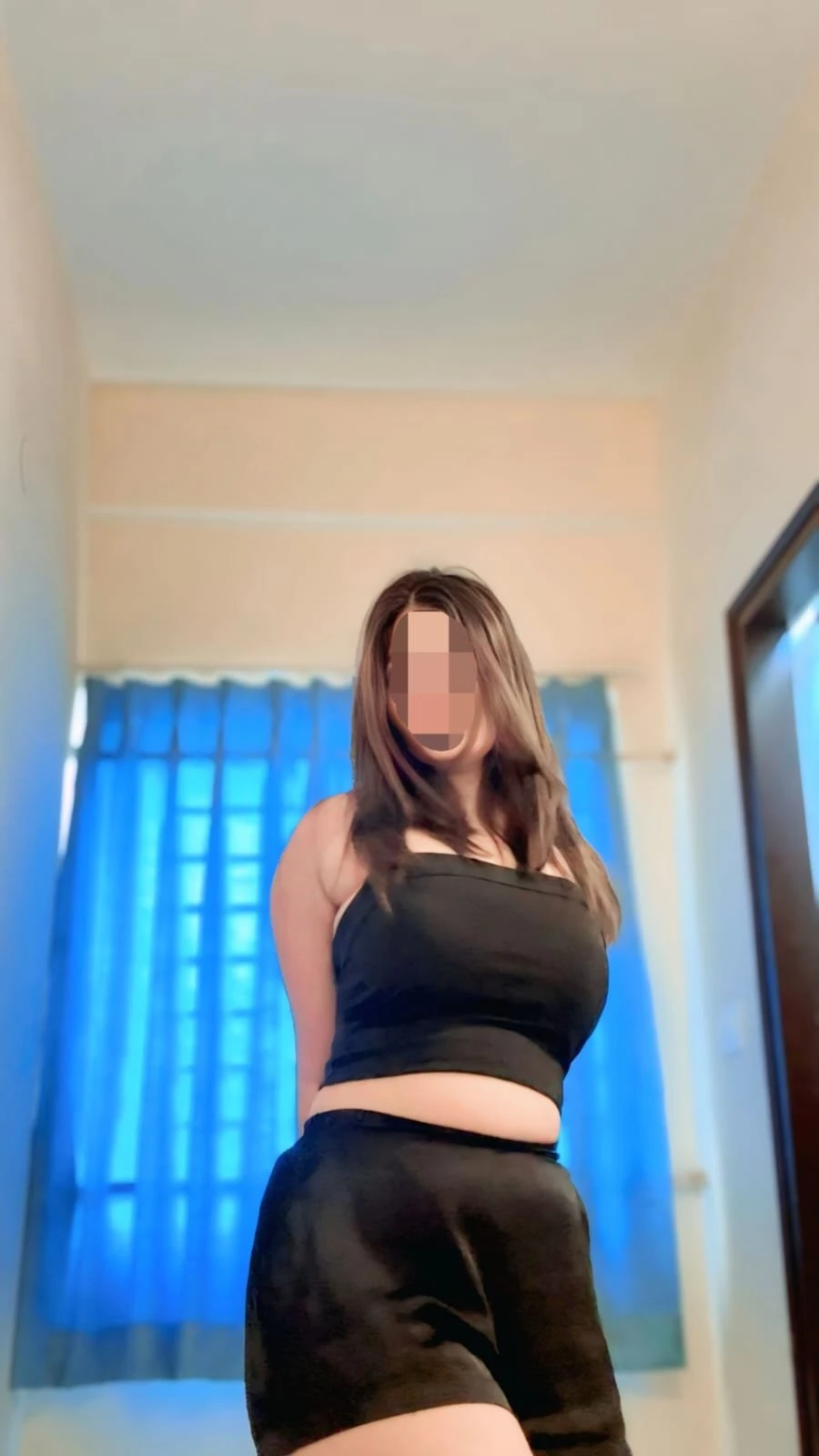 Priti Real Meet & Cam Show – Indian escort in Hyderabad — 5 / 6