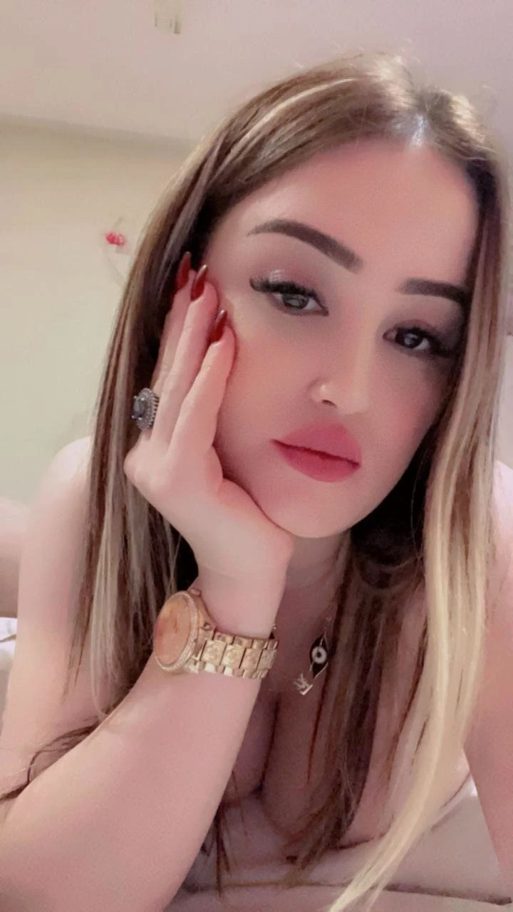 Shreya Gupta [cash payment] independent – Indian escort in Pune — 3 / 4