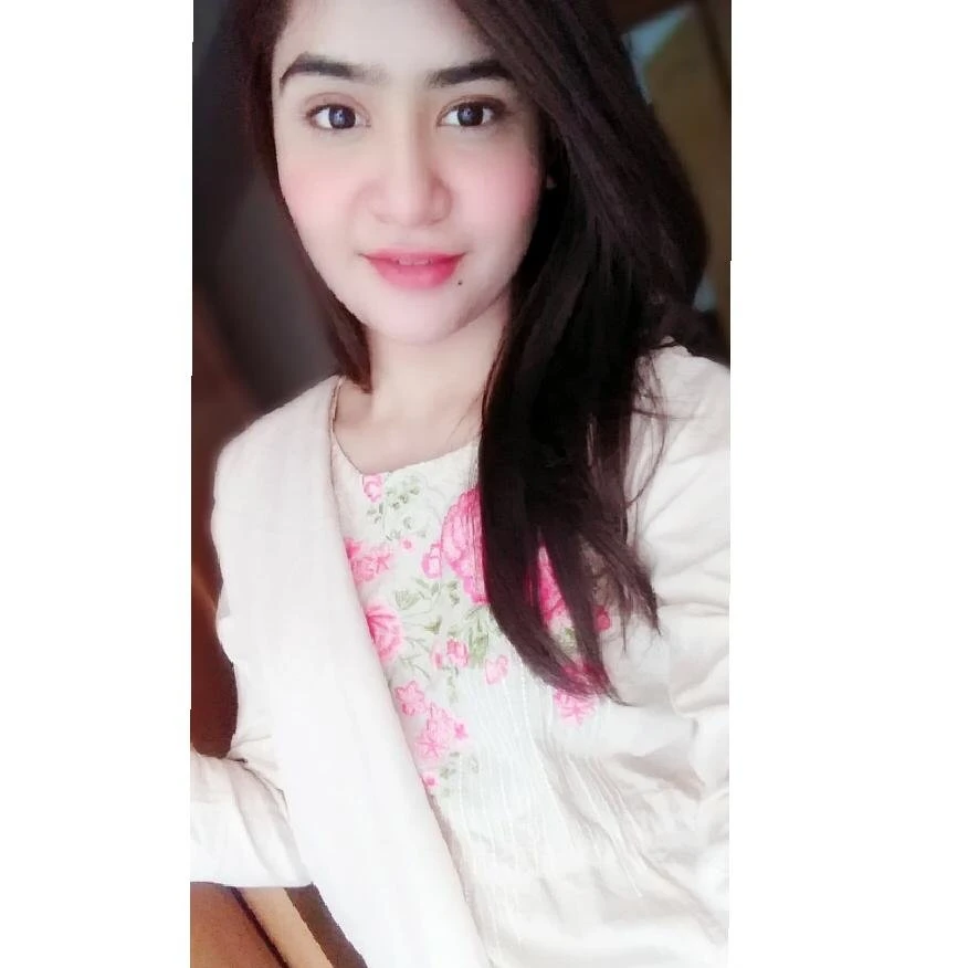 Komal Call Girls – Pakistani escort in Lahore — 8 / 11