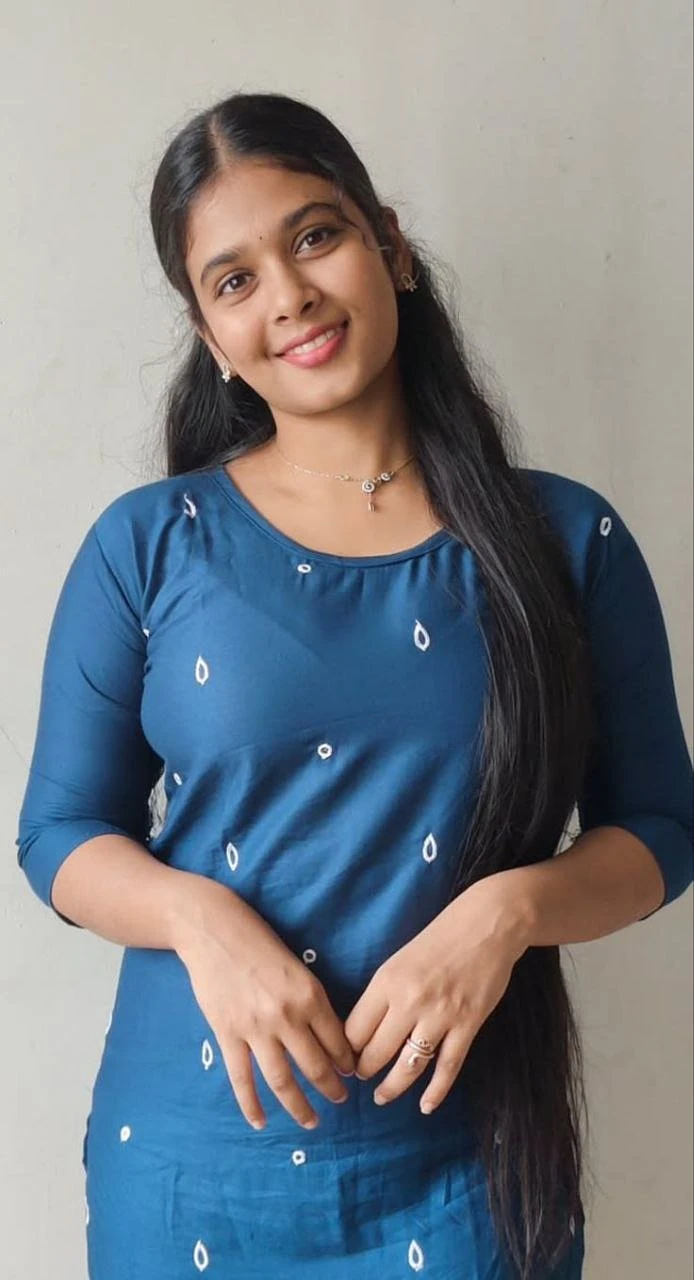 Vani – escort in Kochi — 2 / 3