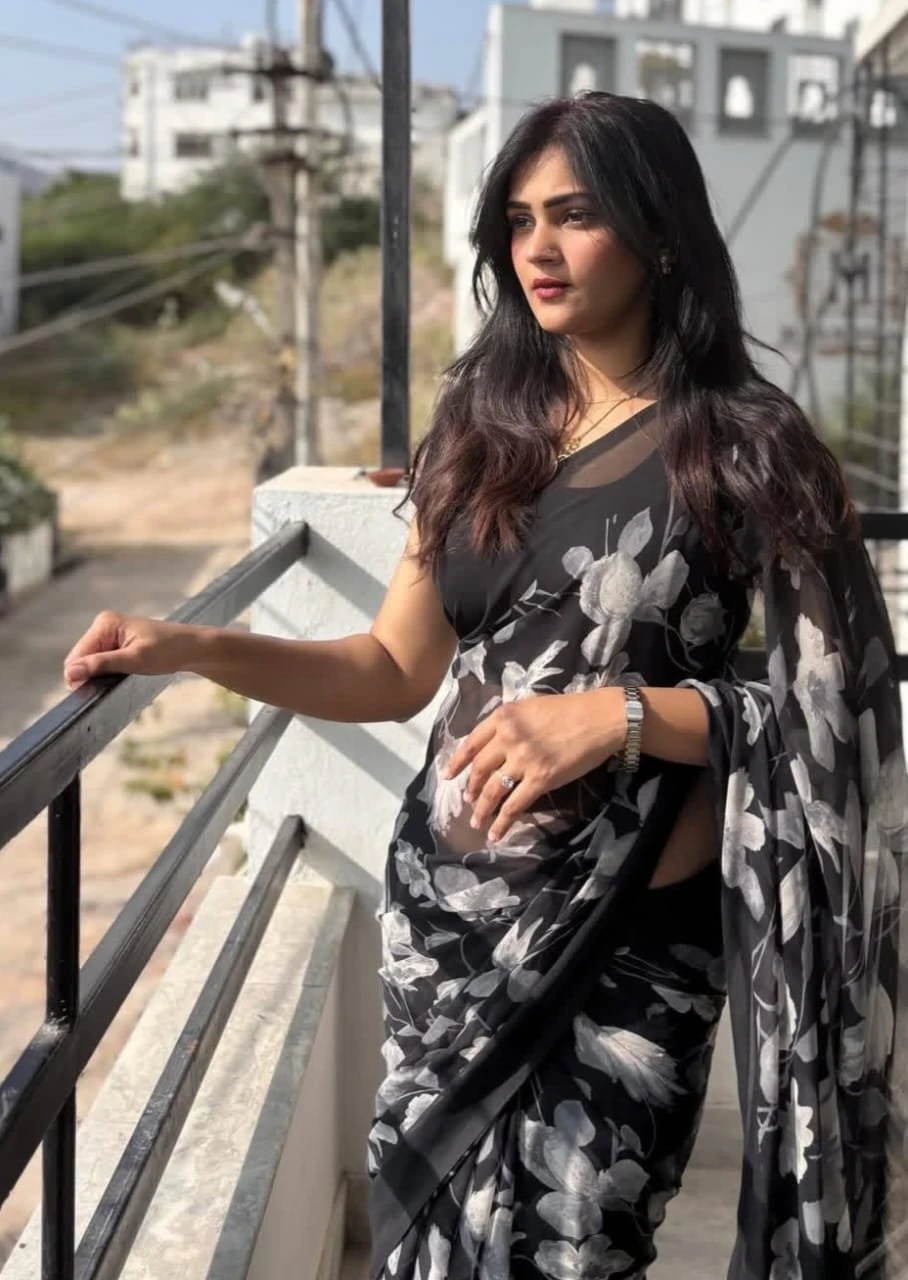 Vip Girls Nandini – Indian escort in Pondicherry — 2 / 5