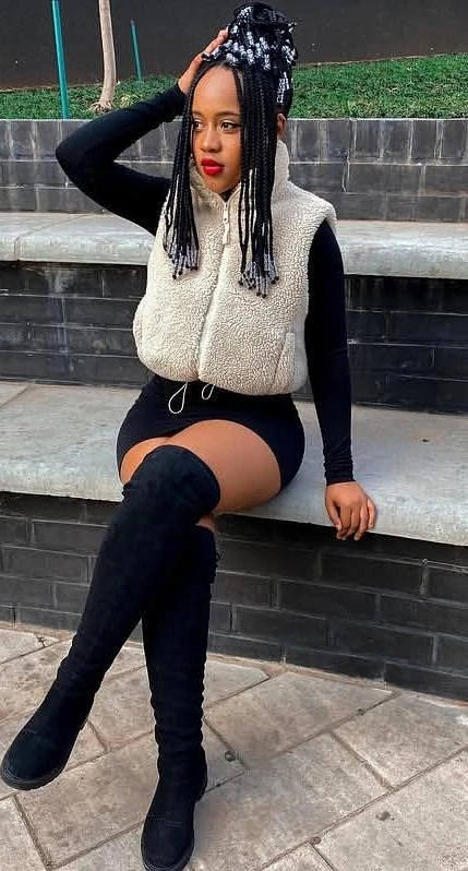 Miss Happy, Curvy Queen. 🇿🇦 – South African escort in Kathmandu — 5 / 8