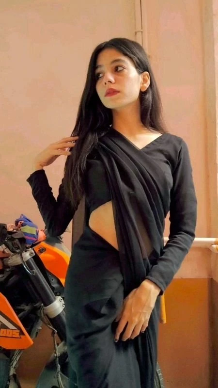 Sakshi cam service only – Indian escort in New Delhi — 2 / 5