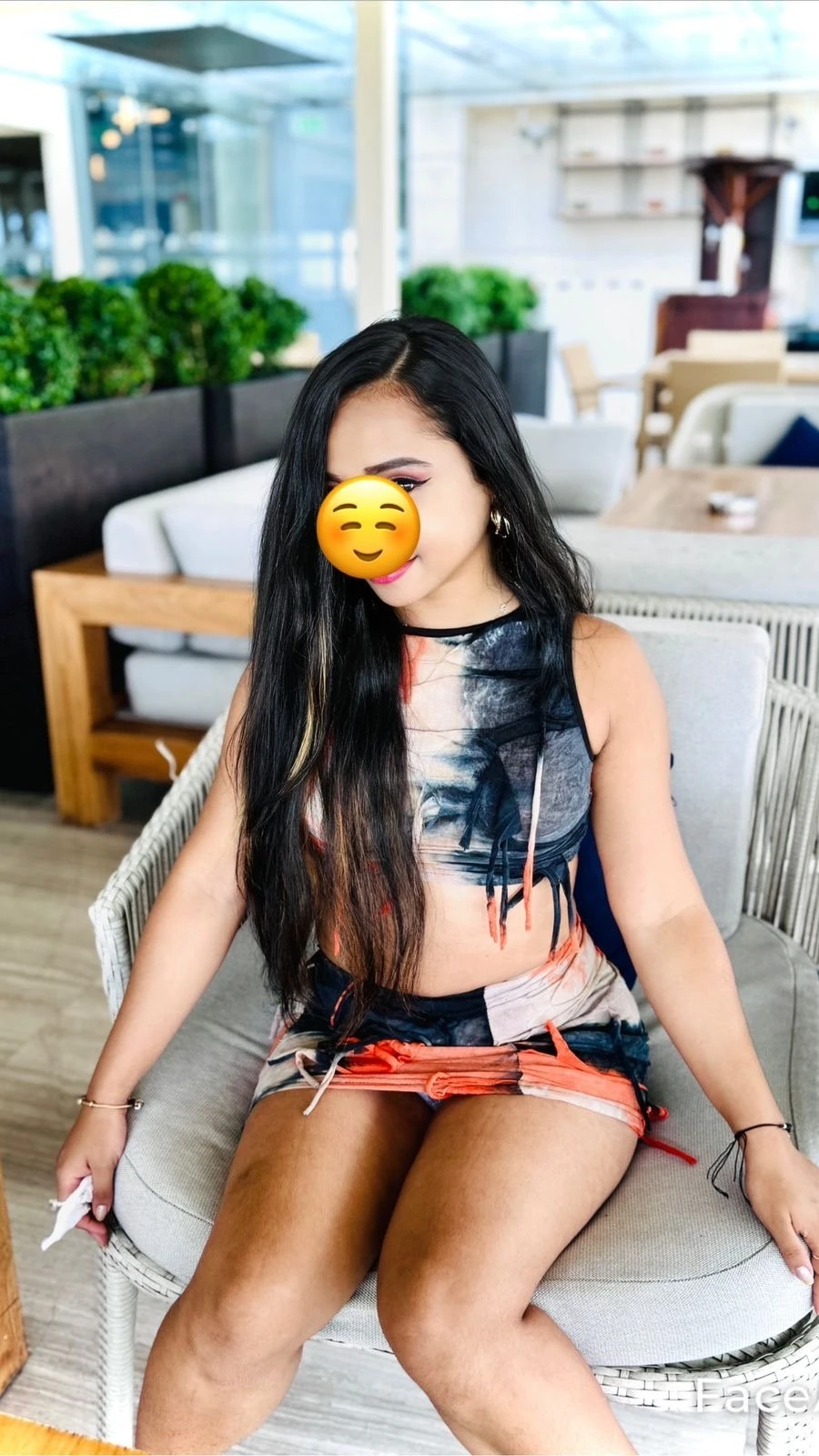 Laurah – Malagasy escort in Colombo — 2 / 9