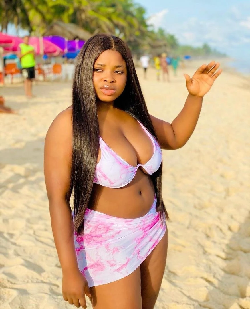 Desiree – Ghanaian escort in Beirut — 5 / 7