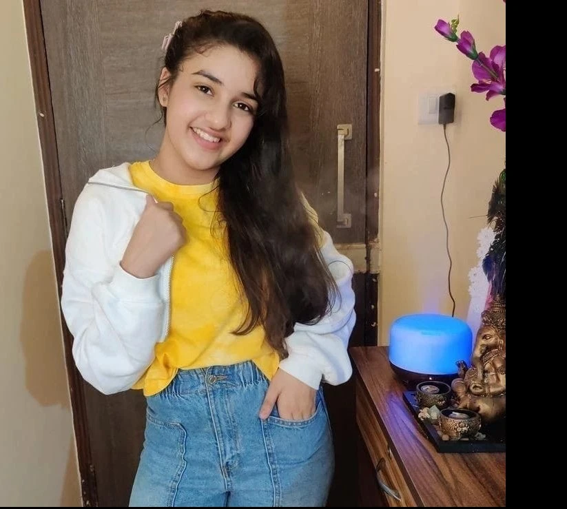 Diya Independent – Indian escort in Pune — 2 / 3