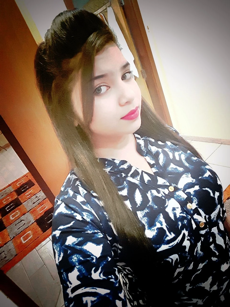 Komal – Indian escort in Mumbai — 5 / 8