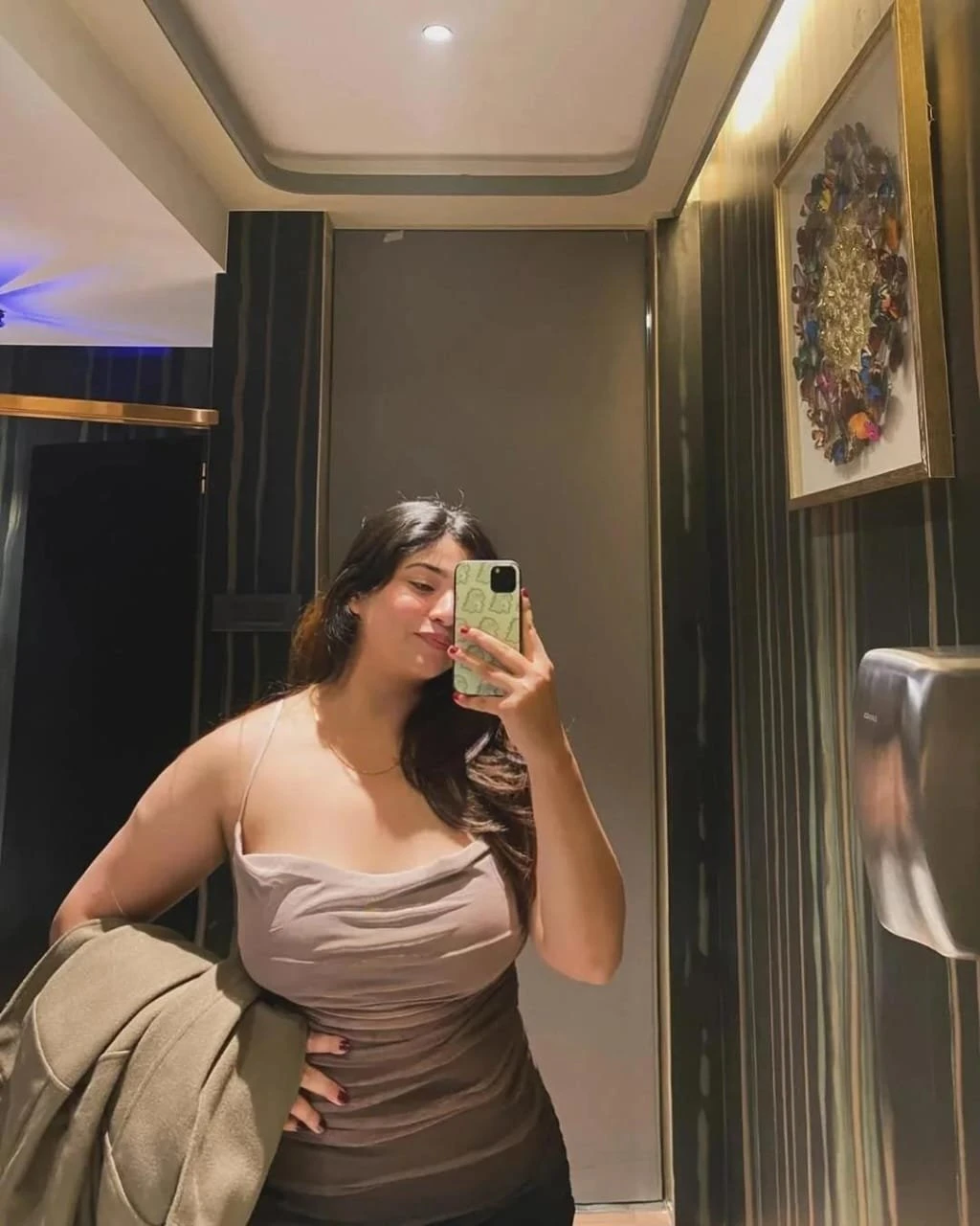 Hello Kozhikode Calicut Karipur Service – escort in Kozhikode — 3 / 5