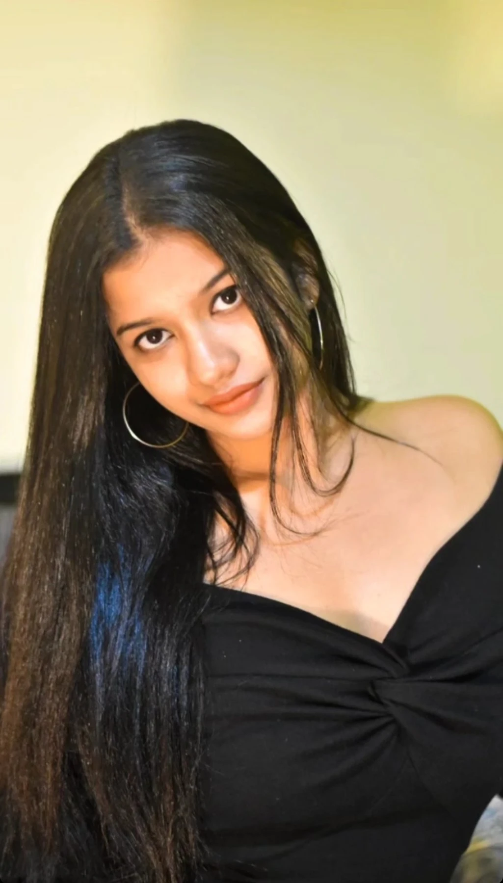 Sushma (cam show real meet) – Indian escort in Hyderabad, Escort, Hyderabad