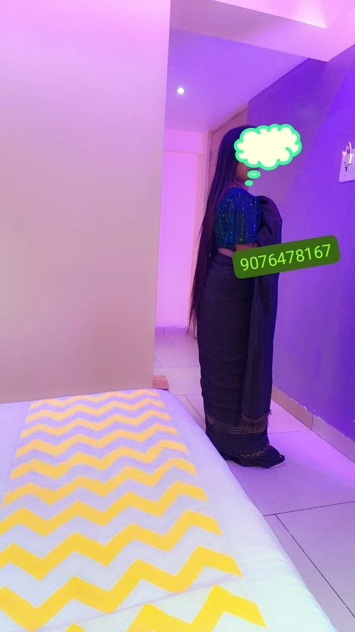 Rinky cam session and real meet – Indian escort in Navi Mumbai — 21 / 28