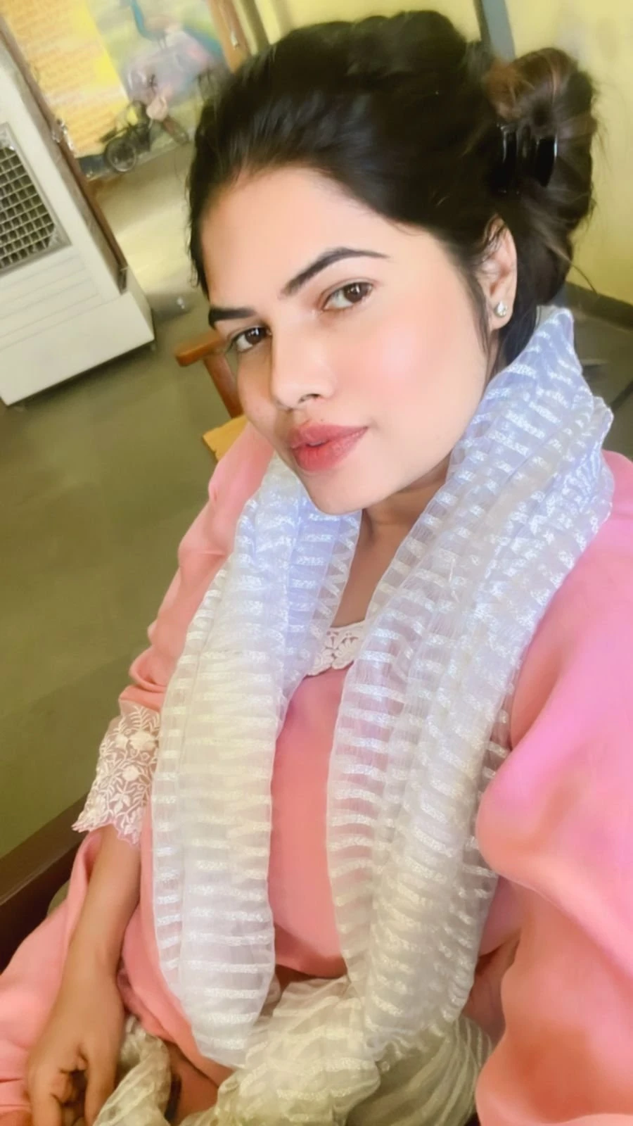 Lovepreet Kaur – Indian escort in New Delhi — 2 / 3