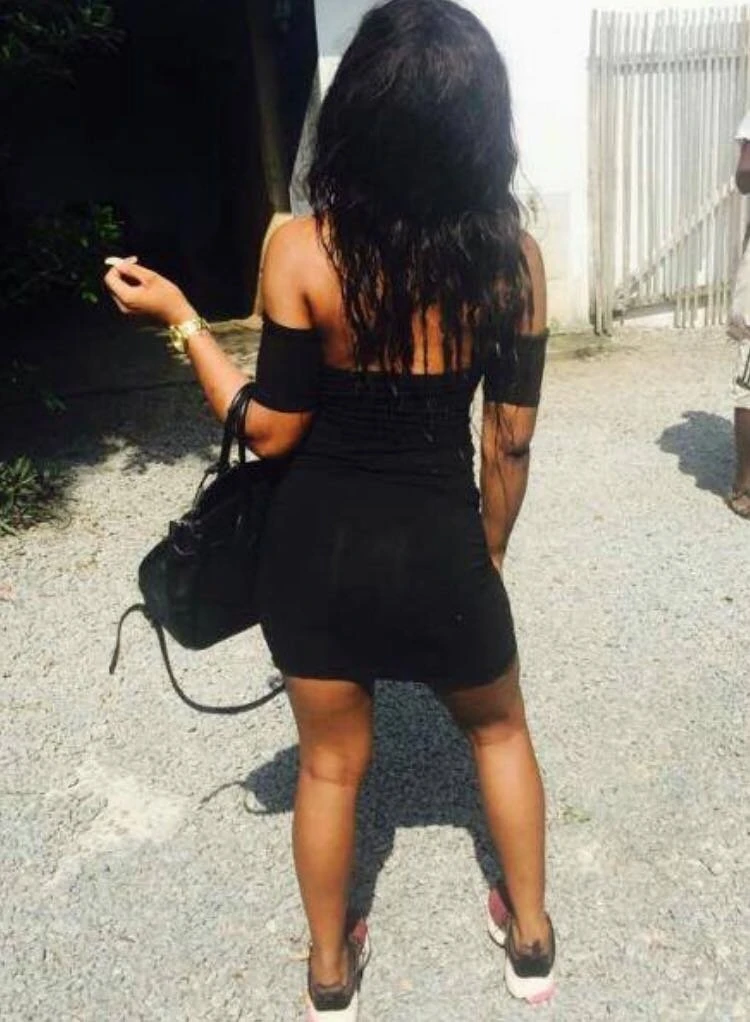 Vanessa – Ivorian escort in Abidjan — 3 / 4