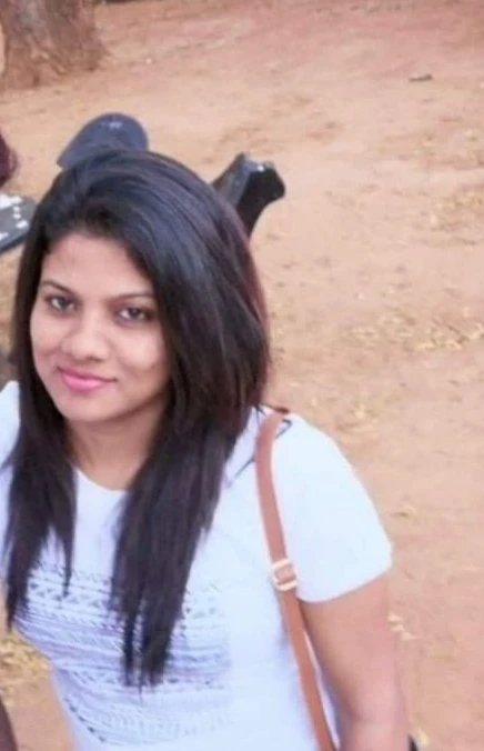 Maheshika – Sri Lankan adult performer in Colombo — 2 / 8