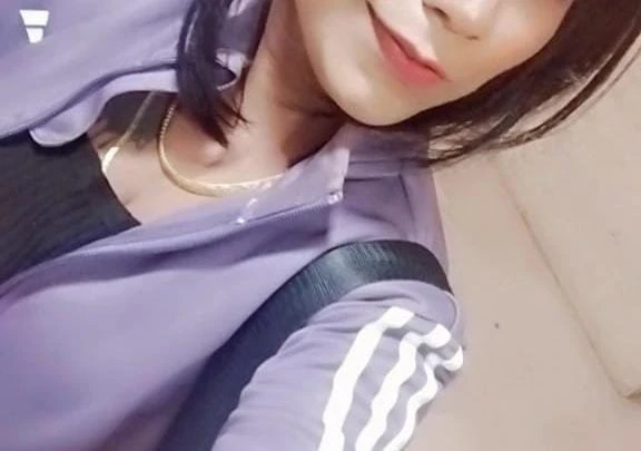 Riya(suparna Escort Service) – Indian escort in Kolkata — 2 / 3