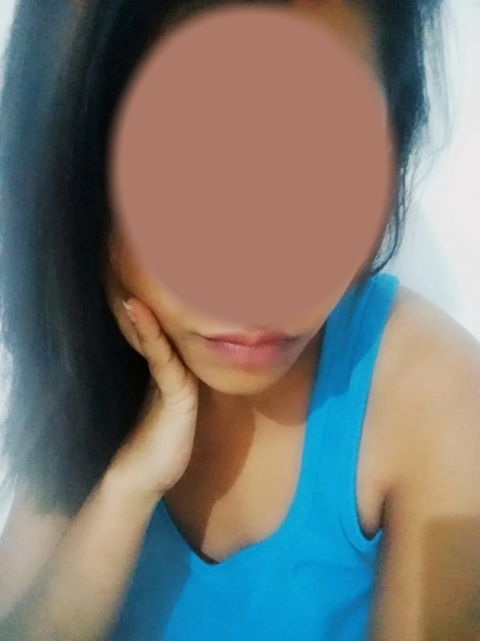 Roshell – Sri Lankan escort in Colombo — 4 / 5