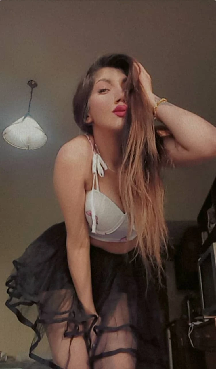 Enji Miral – Lebanese escort in Beirut — 7 / 10