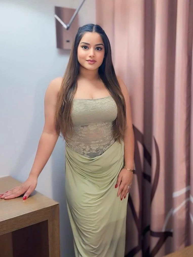 Harshita Sharma – escort in Shimla — 2 / 4