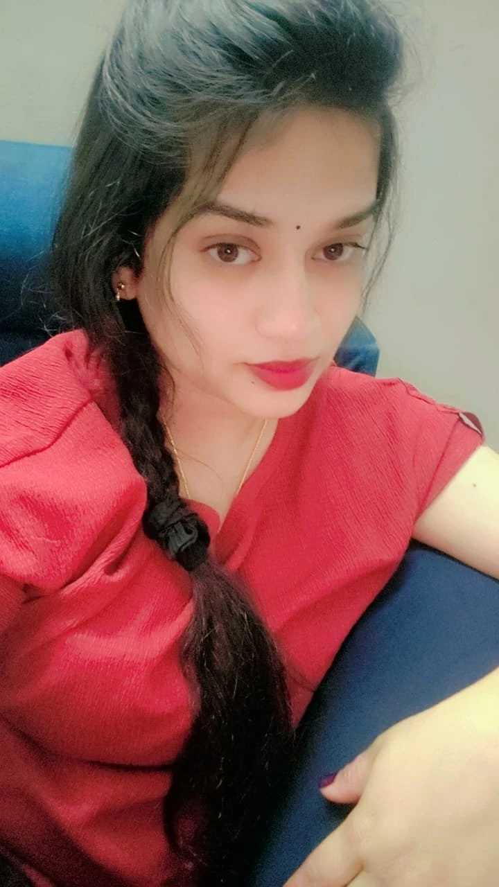 Megha Reddy – Indian escort in Hyderabad — 2 / 5
