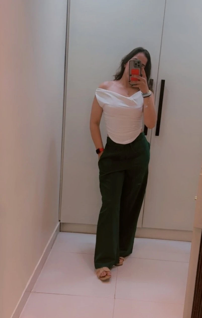 Riya – Indian escort in Jaipur — 1 / 4