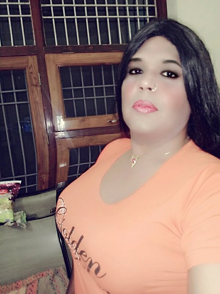 Madhu Randi – Indian escort in New Delhi — 30 / 31
