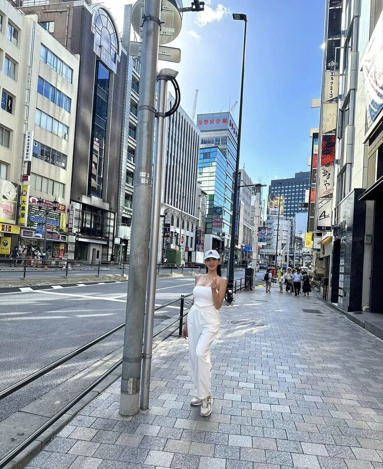 Wendy – French escort in Stockholm — 3 / 4