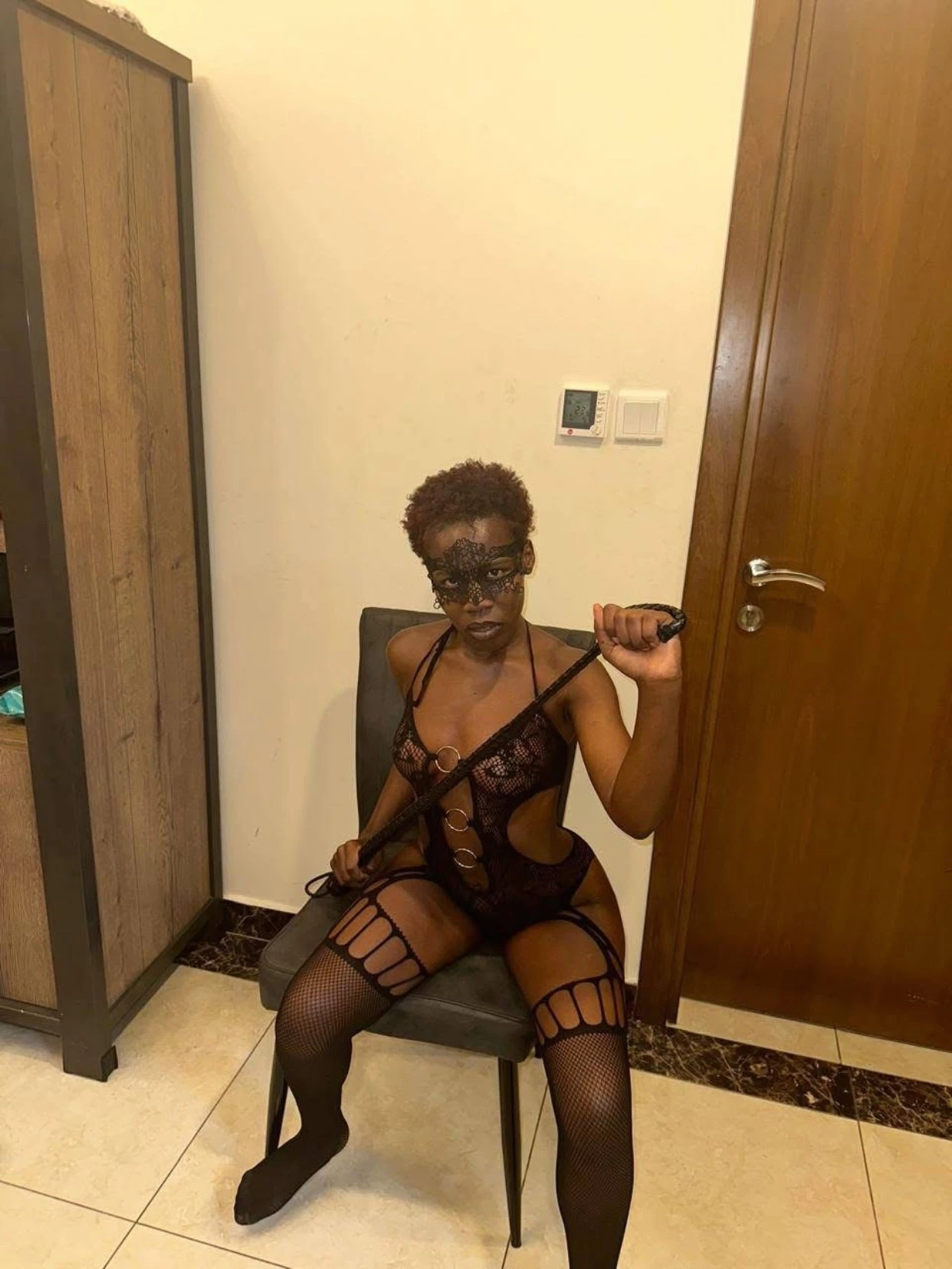 Lucy – Omani escort in New Delhi — 3 / 5