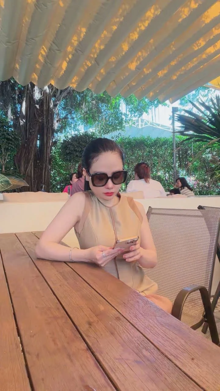 Cherry Le – Vietnamese escort in Hanoi — 3 / 7