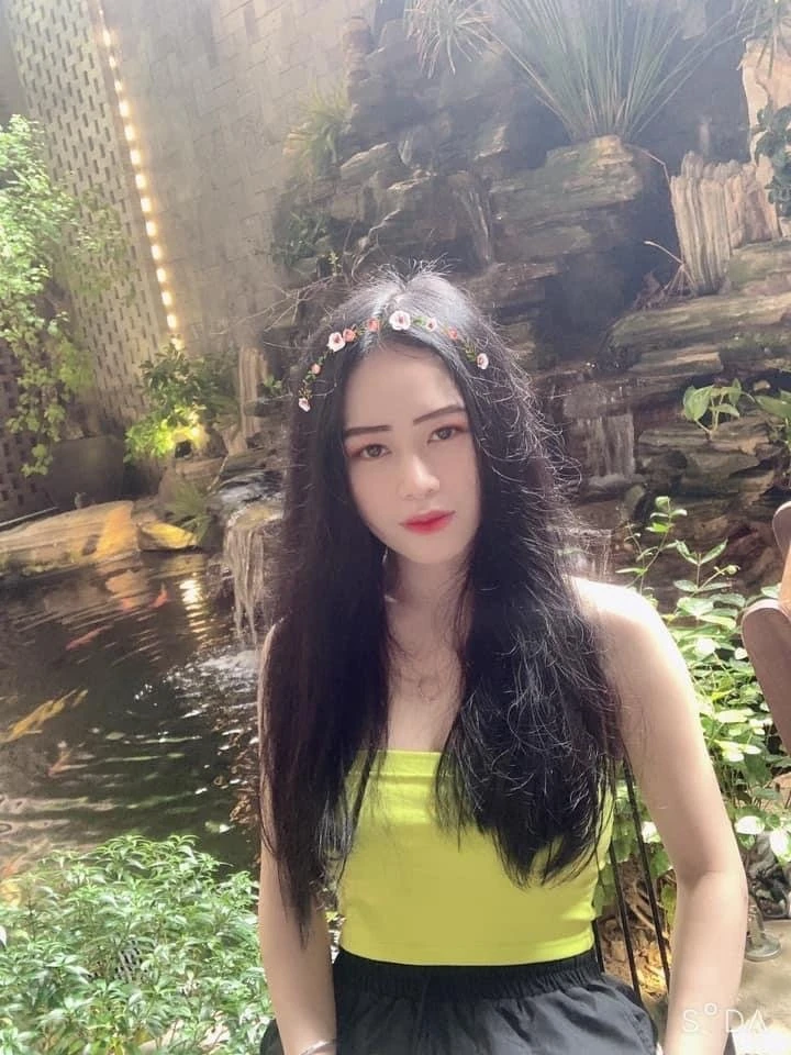 Jenifer – Vietnamese escort in Ho Chi Minh City — 2 / 21