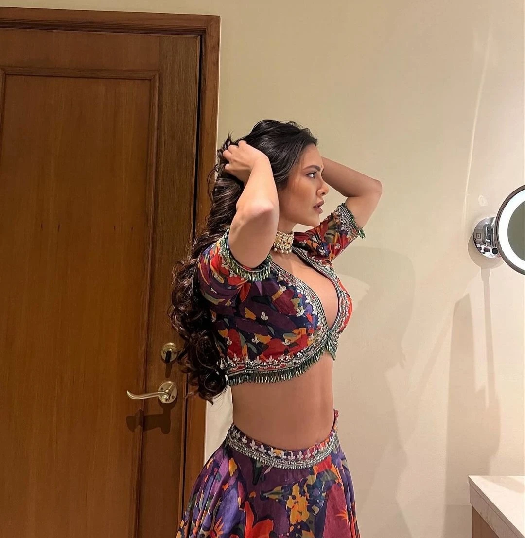 Kajal Deshmukh – Indian escort in Noida — 2 / 3