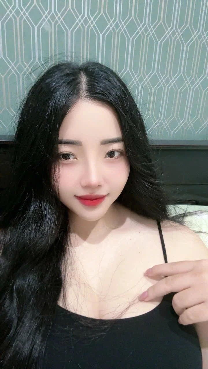 Quỳnh Nguyễn – Vietnamese escort in Da Nang, Escort, Da Nang