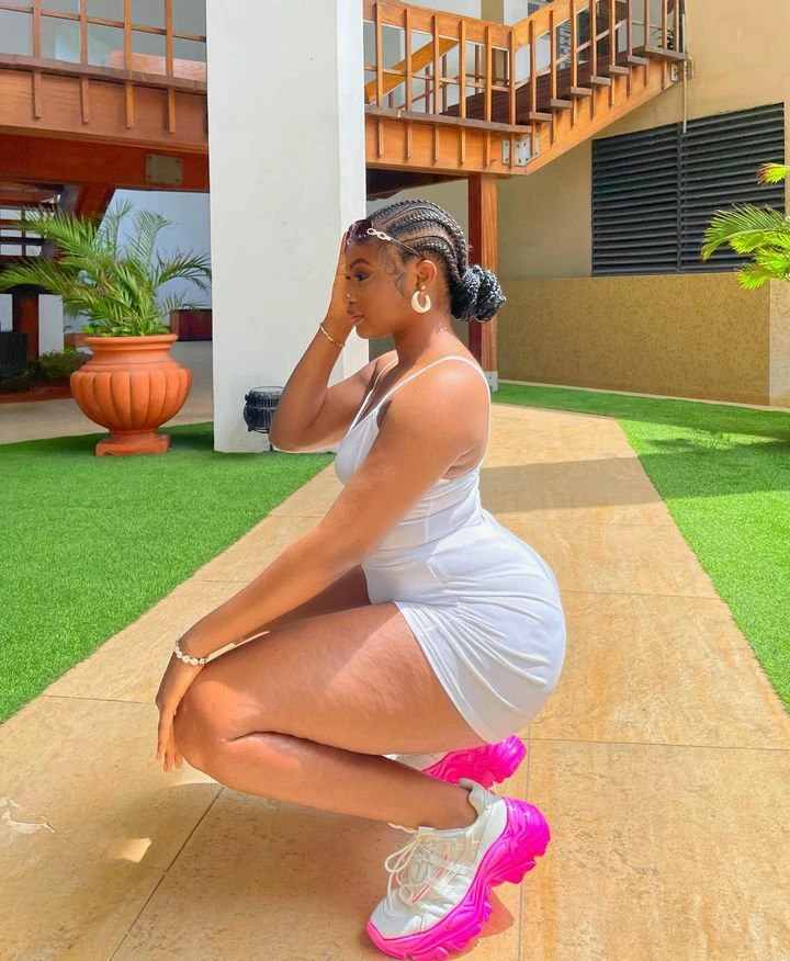 Tinna – South African masseuse in Erbil, Escort, Erbil