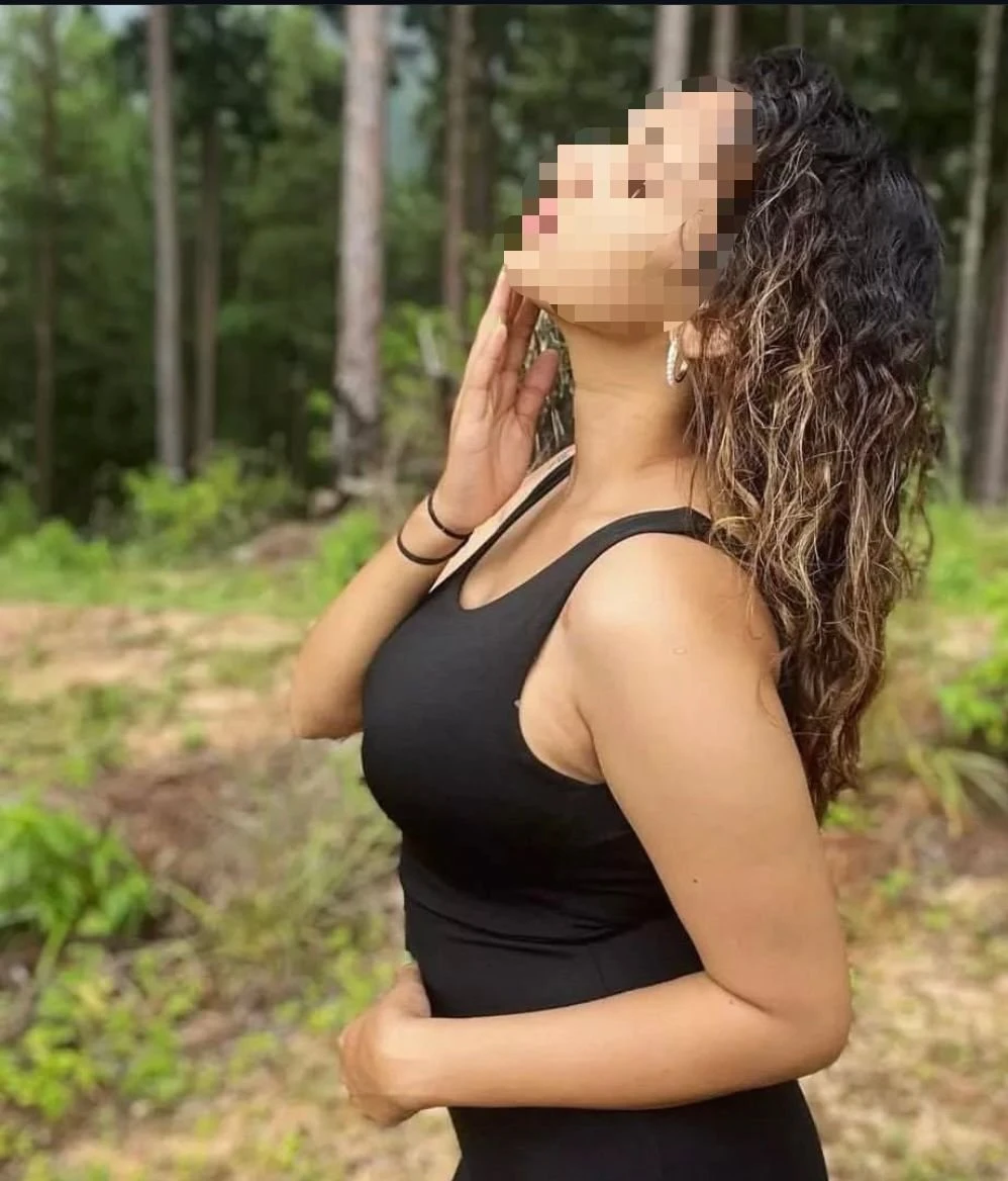 Aishu Vip Customer Only Full Service – Sri Lankan escort in Colombo — 5 / 9