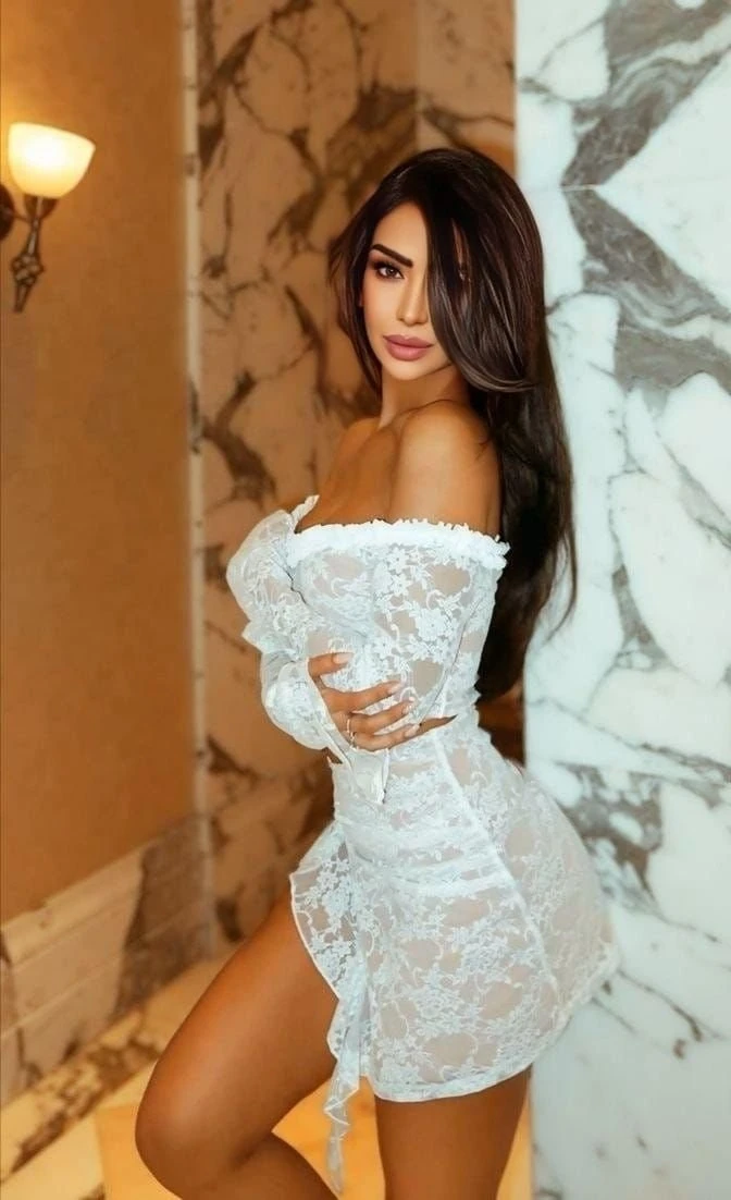 Russian Indian Escort Koregaon Park – Indian escort in Pune — 3 / 6