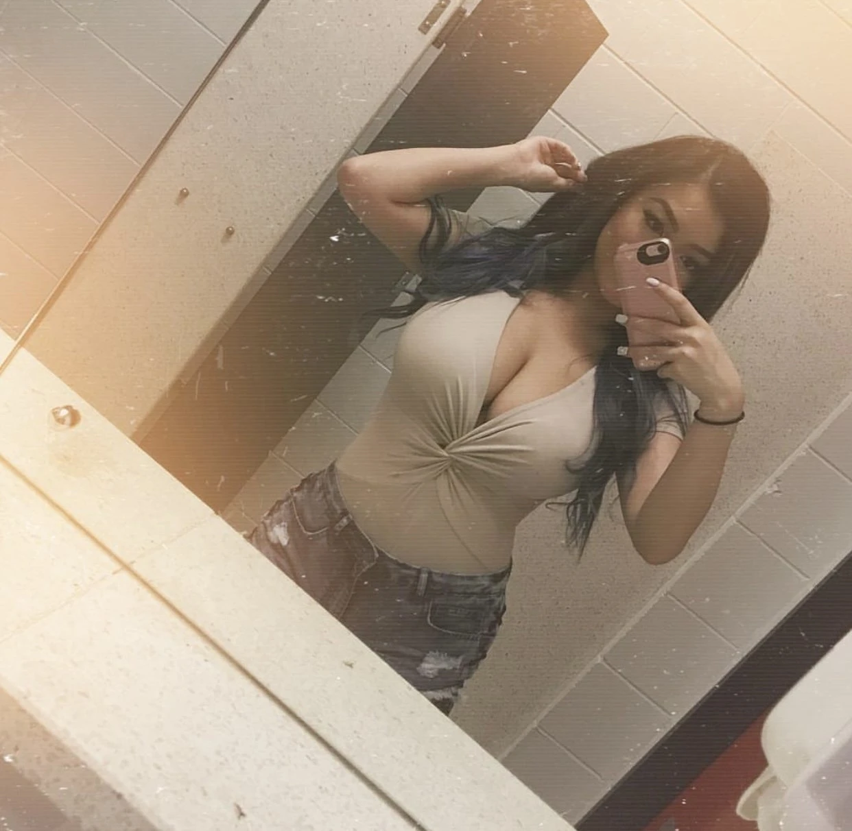georgia – Filipino escort in Pune, Escort, Pune