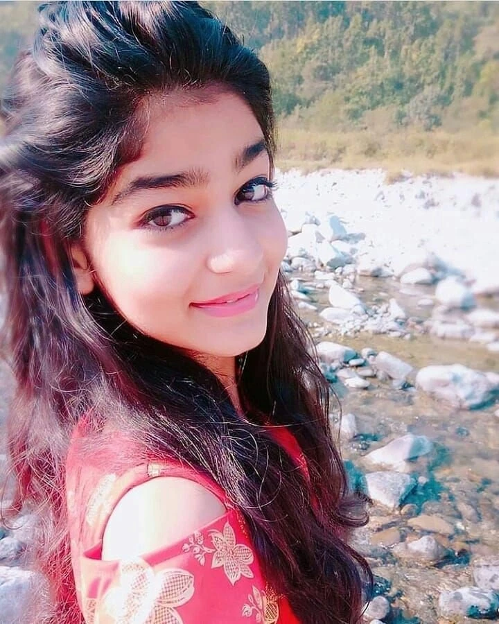 Mirha – Pakistani escort in Karāchi — 10 / 12