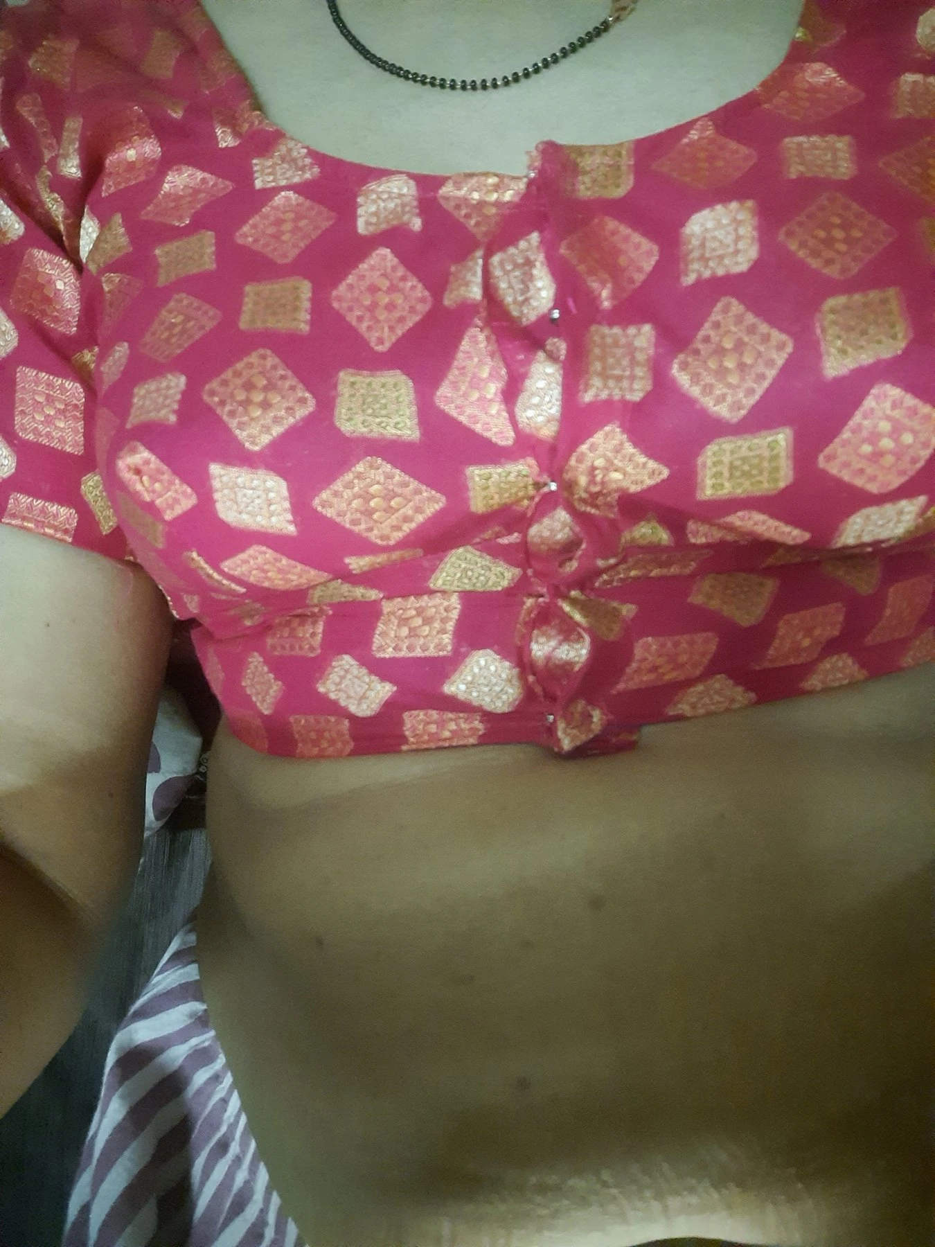Tanushree – Indian escort in Nashik — 11 / 15