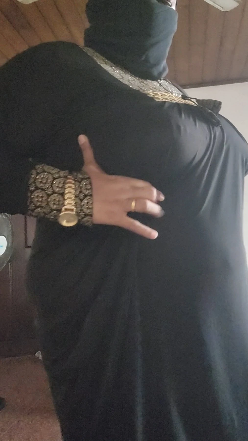 BBW Queen – Sri Lankan dominatrix in Colombo — 22 / 31