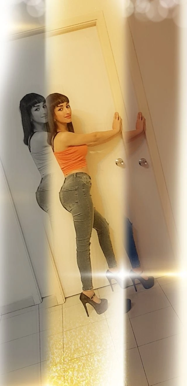 Mimi – Syrian escort in Beirut — 2 / 11
